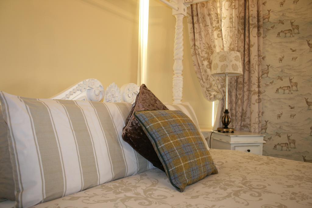 Bed and Breakfast Ardmeanach Inverness Esterno foto