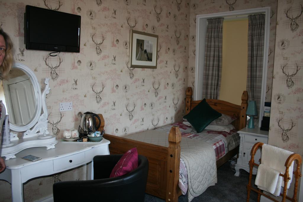 Bed and Breakfast Ardmeanach Inverness Esterno foto