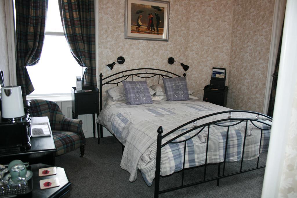Bed and Breakfast Ardmeanach Inverness Esterno foto